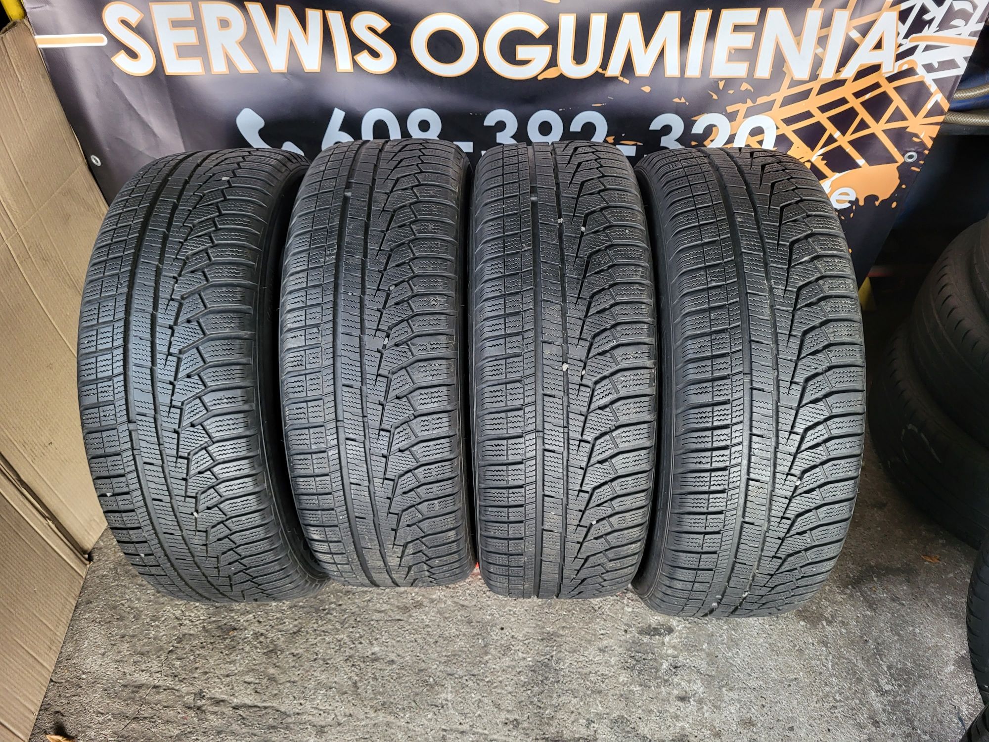 Opony zimowe 225/60/17 Hankook