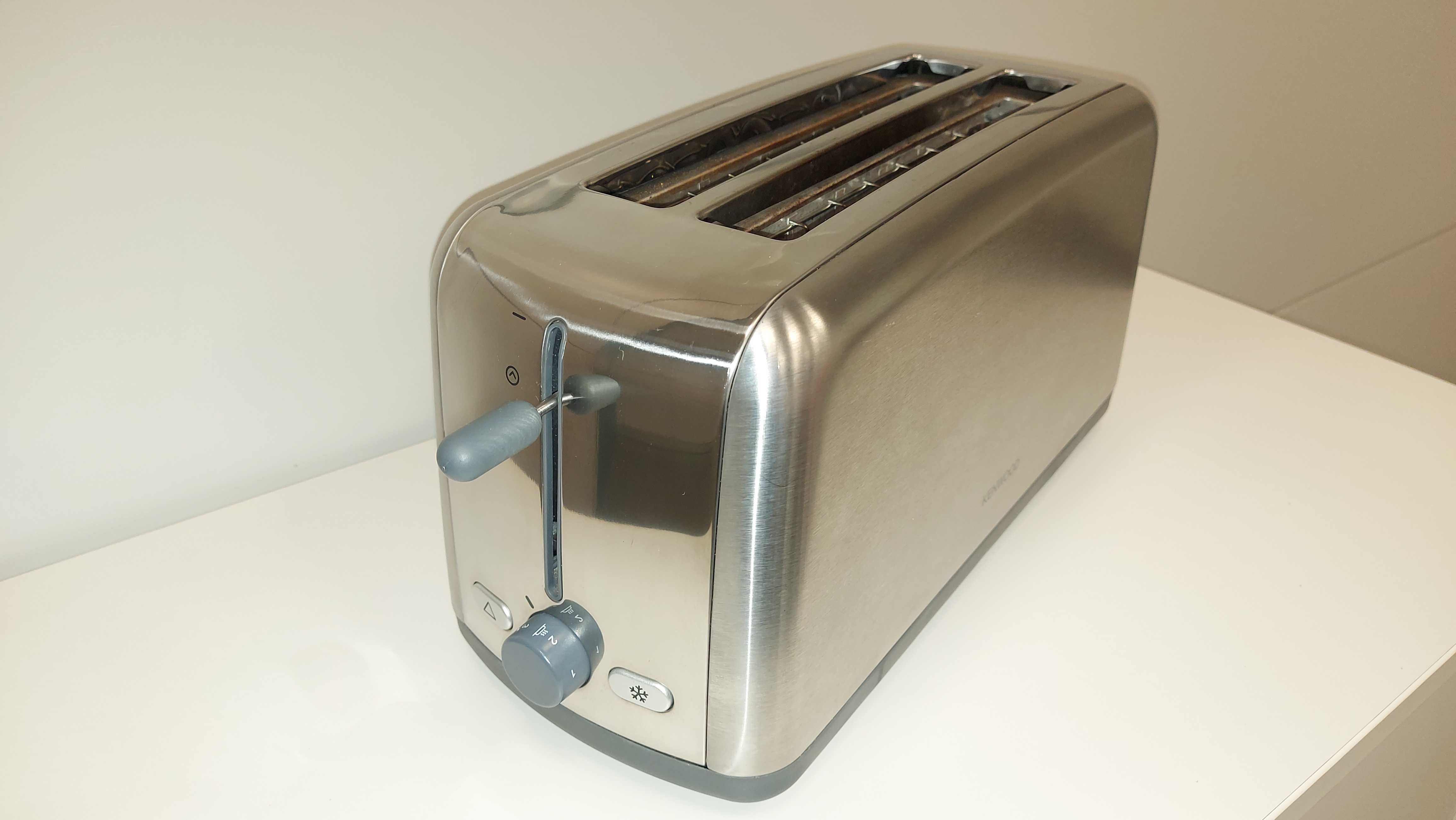Torradeira Kenwood TTM470 – 1500W Inox