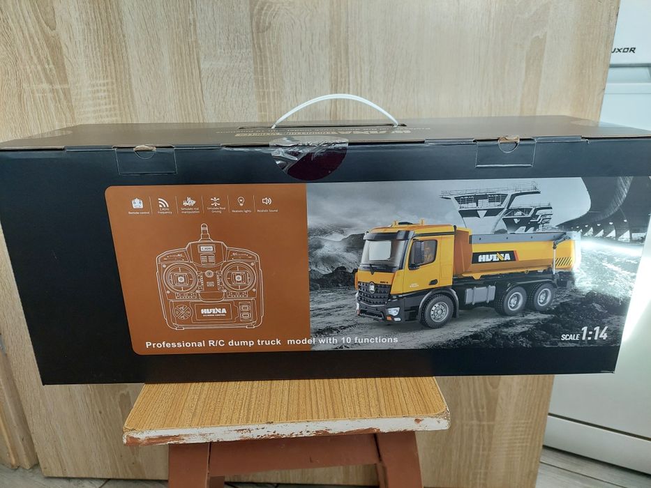 Wywrotka ciężarówka  zdalnie sterowana TIR Huina metal  pilot