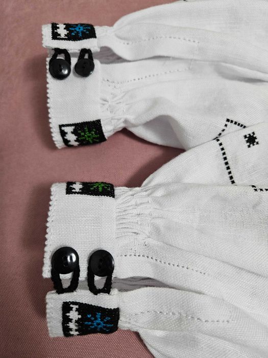 Вишита сорочка жіноча ручна робота