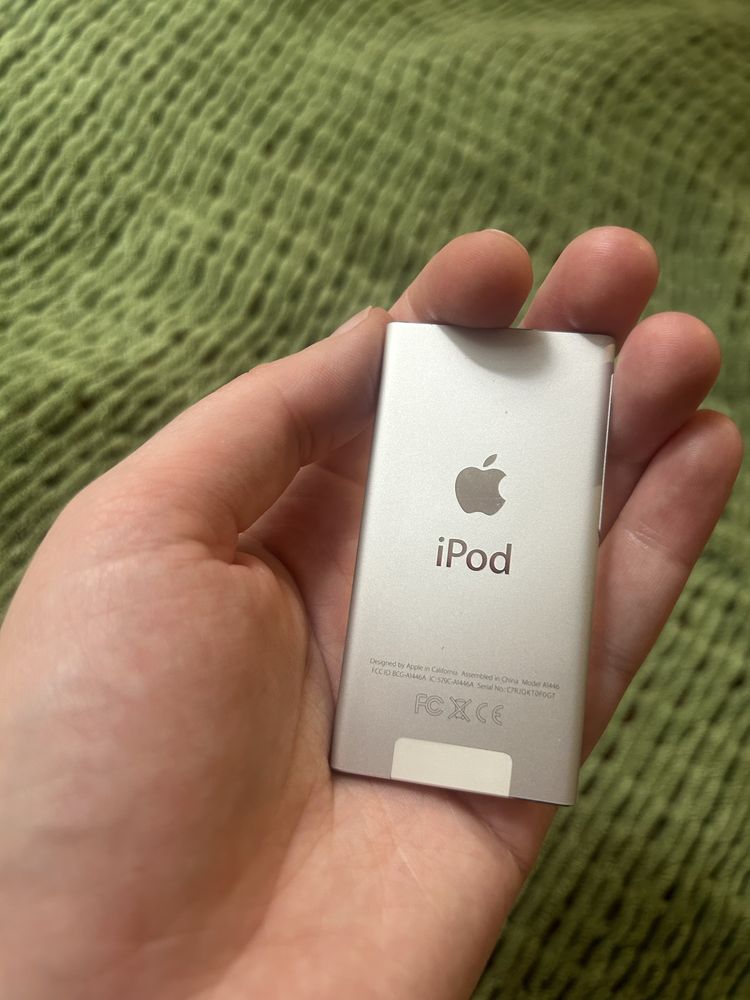 Apple ipod 7 nano a1446 silver 16 gb
