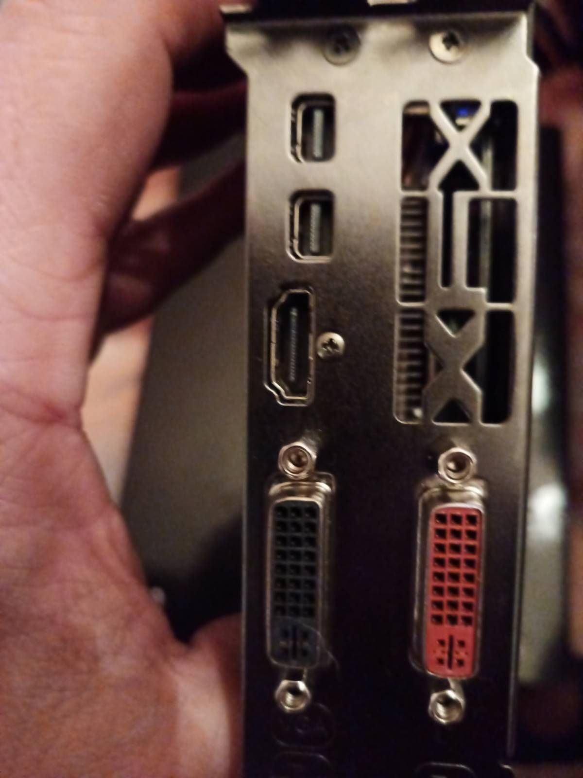 Karta graficzna RADEON 270X 2GB RAM