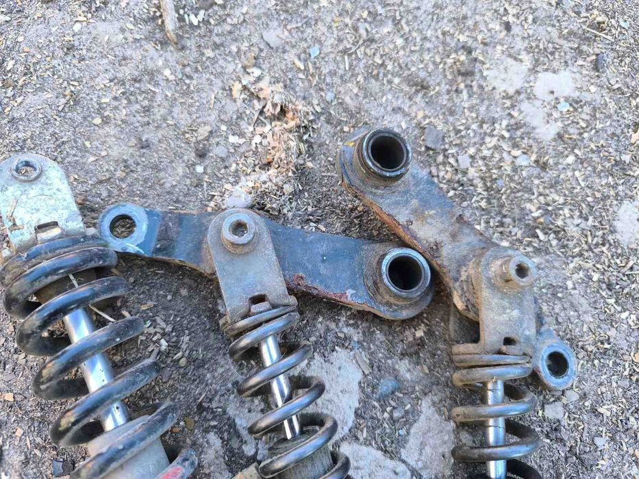 Арматизатори скутер сузукі