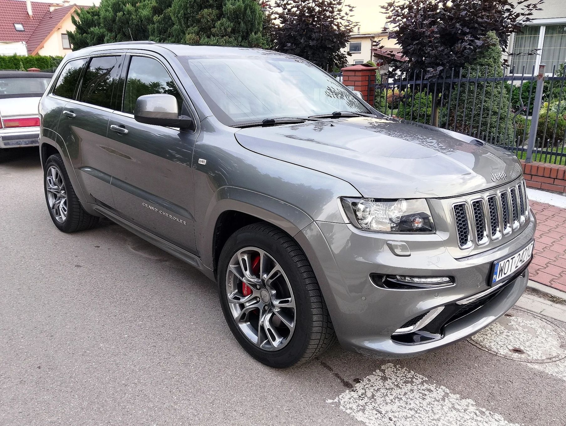 Jeep Grand Cherokee SRT8 Wersja Europejska