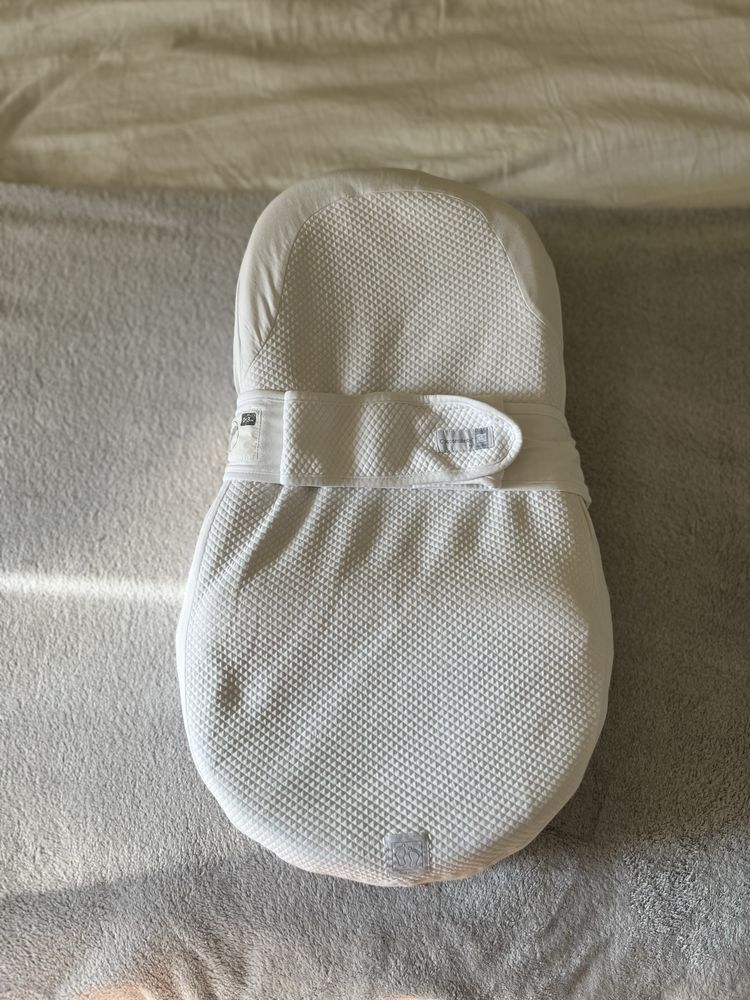 Кокон Red Castle ергономічний Cocoonababy