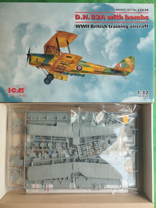 1/32 ICM 32038 de Havilland dH 82 A Tiger Moth CMK painel instrumentos
