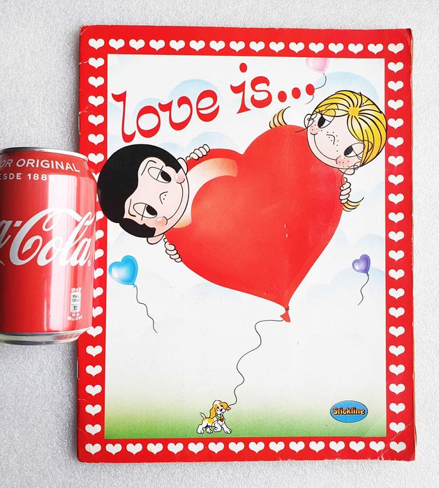 Antiga Caderneta Completa "Amor é... / Love is..." ~ 1990 ~ 128 Cromos