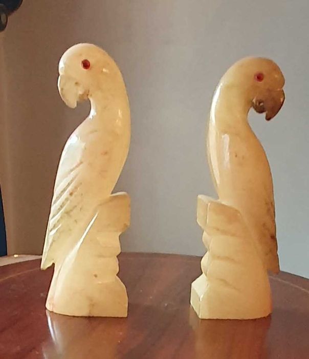 Cerra Livros de Pássaros em alabastro.