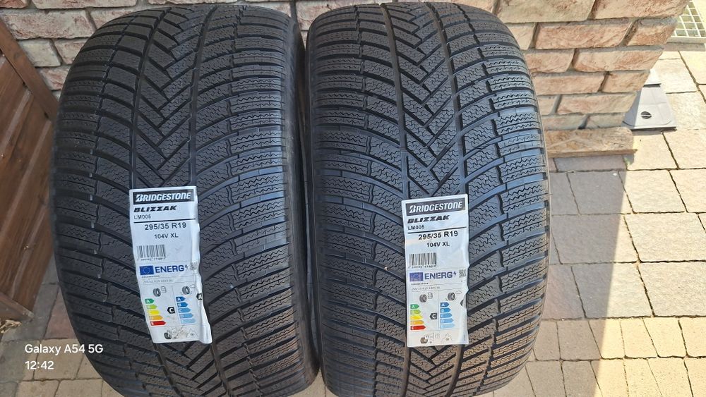 2 nowe opony zimowe 295/35/19 Bridgestone