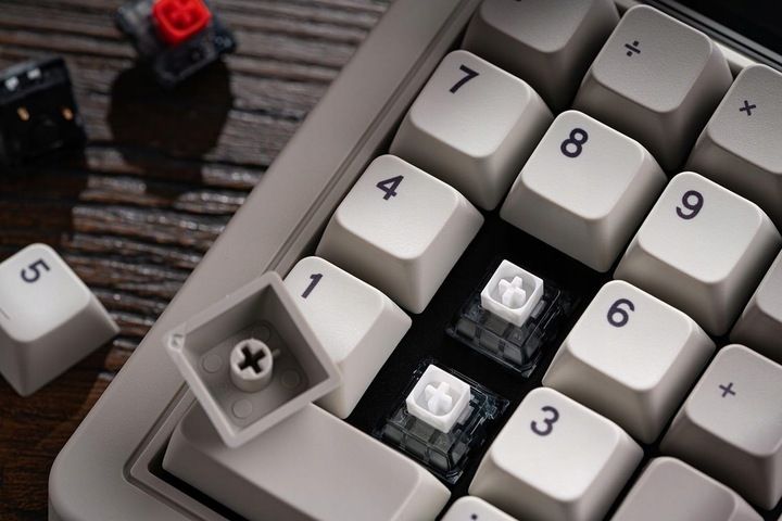 Numpad Mechaniczny Z Kalkulatorem 8bitdo Retro Mechanical Numpad M Edi
