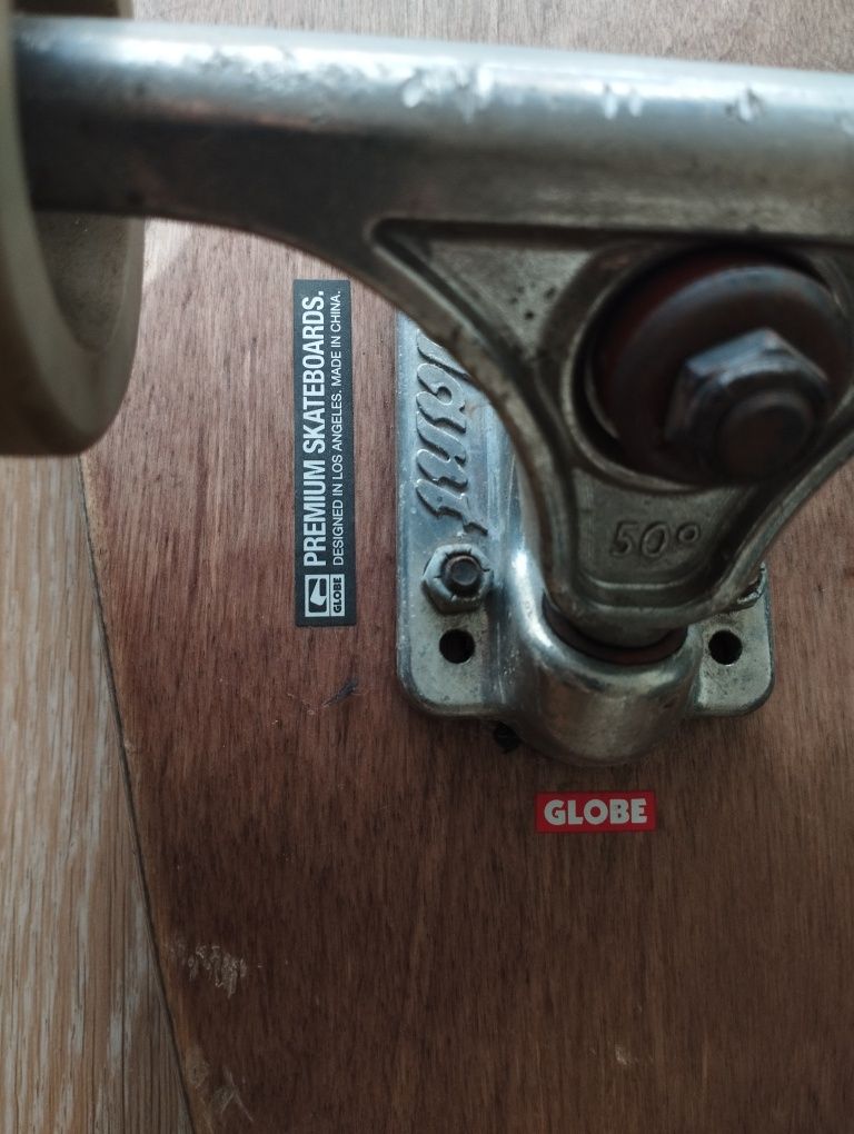 Skate longboard GLOBE