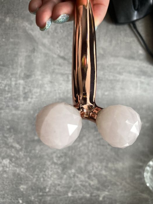 Масажер для обличчя BlackTouch 3D Quartz Face Roller