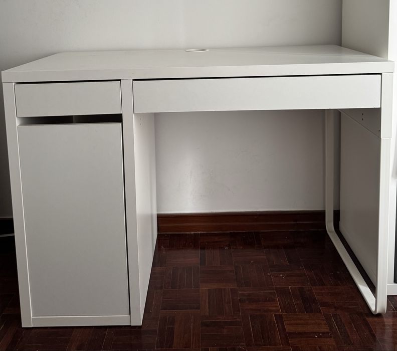 Secretária MICKE IKEA