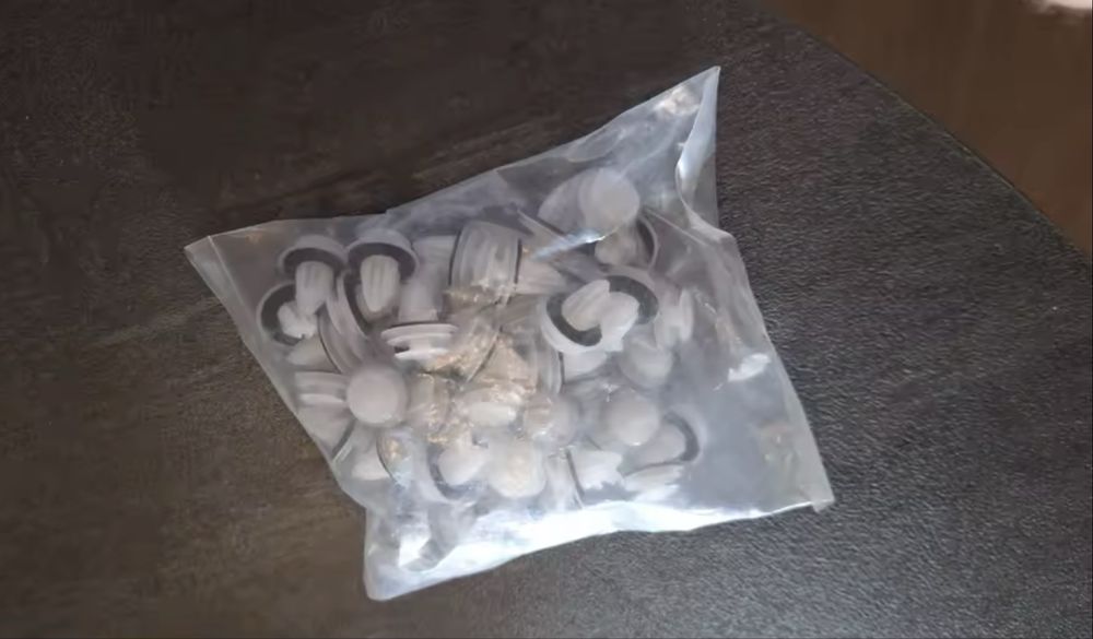 Колпак ковпак Клипса защелки BMW E34 E36 E38 E39 E46 M3 M5 Z3 X5колпак