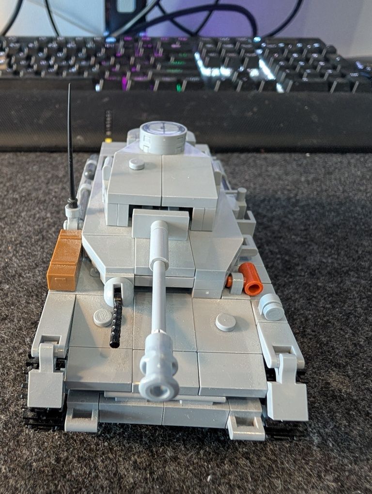 Zestaw Cobi Panzer IV Aufs.G (2714) 1:48