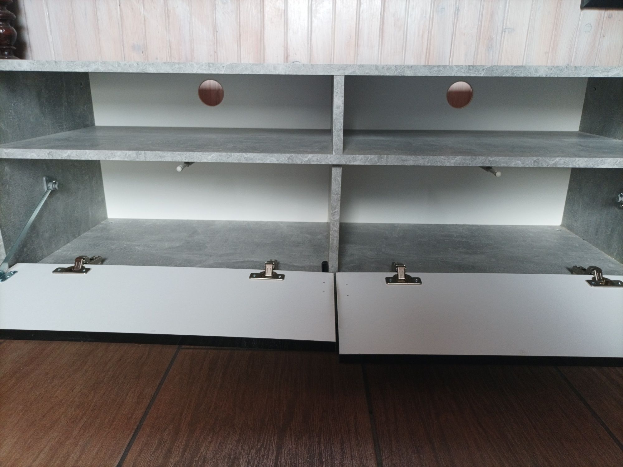 Szafka RTV loft beton