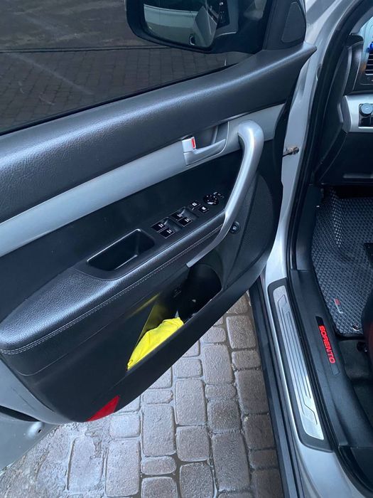 Продам Кіа Соренто 2012 рік