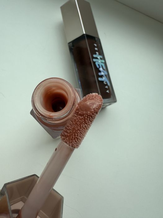 Блиск-плампер для губ Fenty Beauty By Rihanna