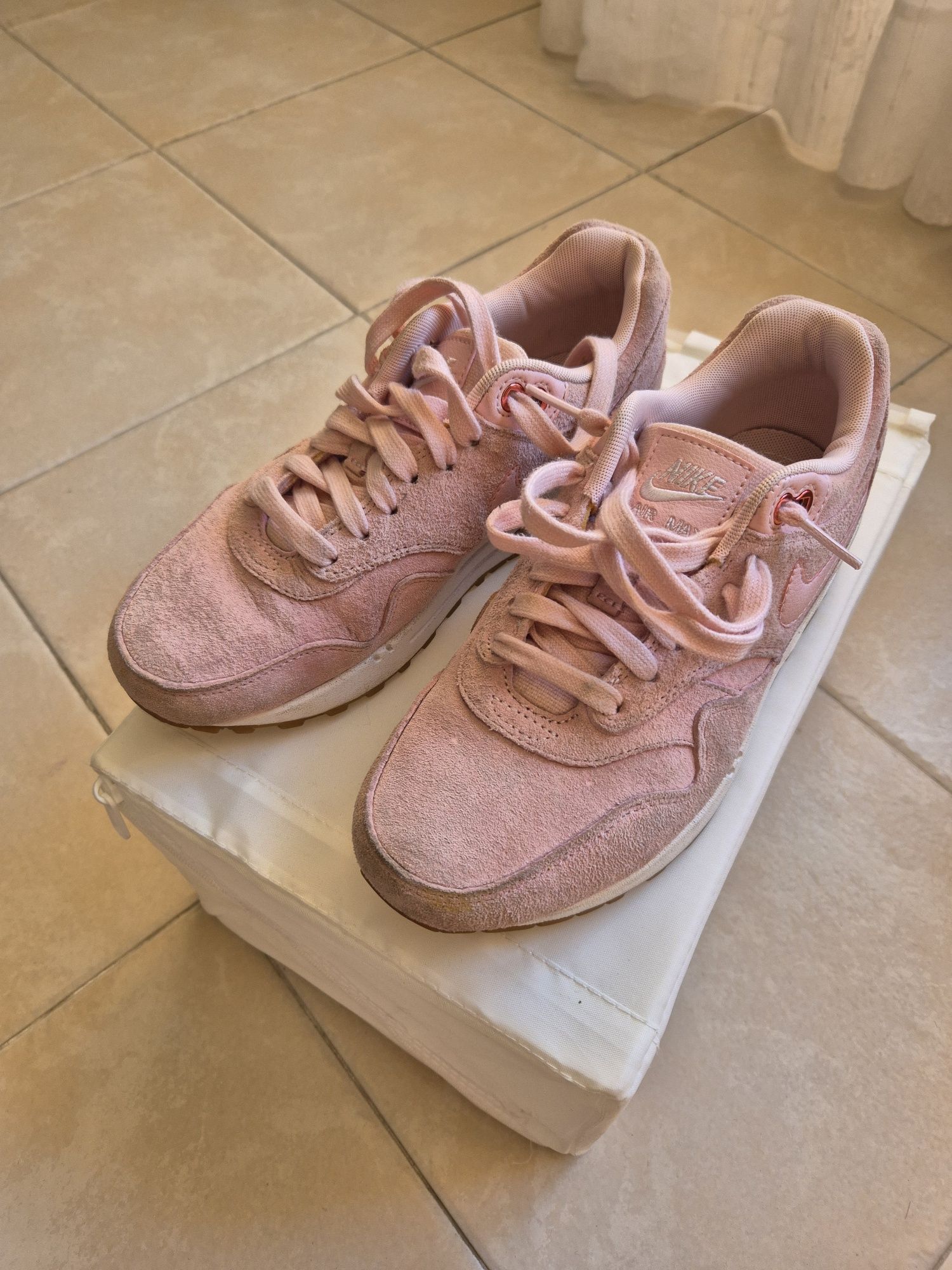 Sapatilhas Air Max 1 Pink Suede