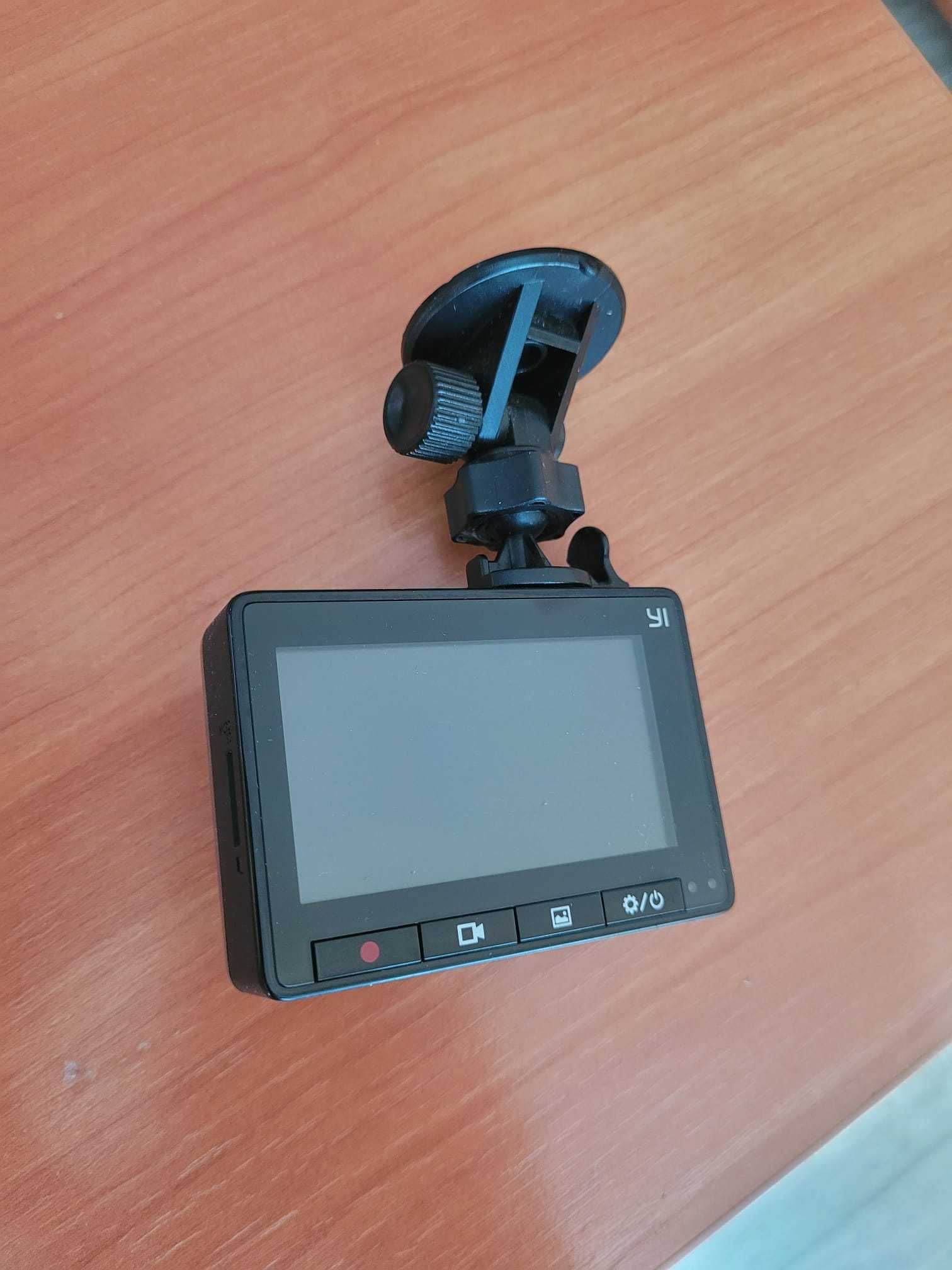 Wideorejestrator Xiaoyi Yi