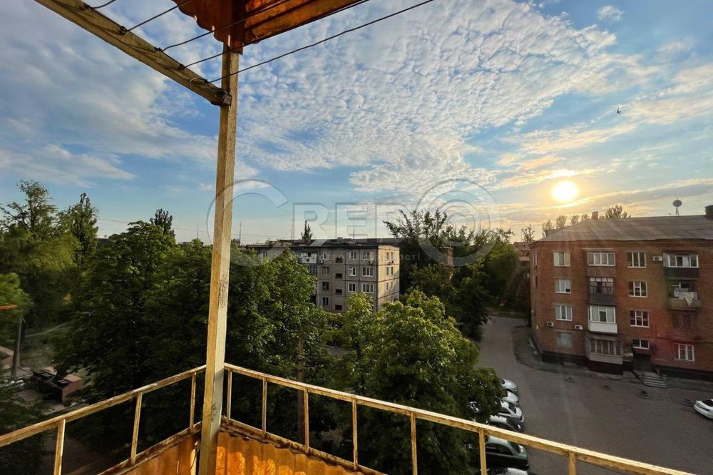 Продаж 3-кімнатної квартири, 97 Квартал