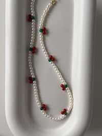 Handmade naszyjnik z perełek z wisienkami recznie robiony