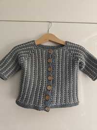 Sweterek handmade wełniany 62/68
