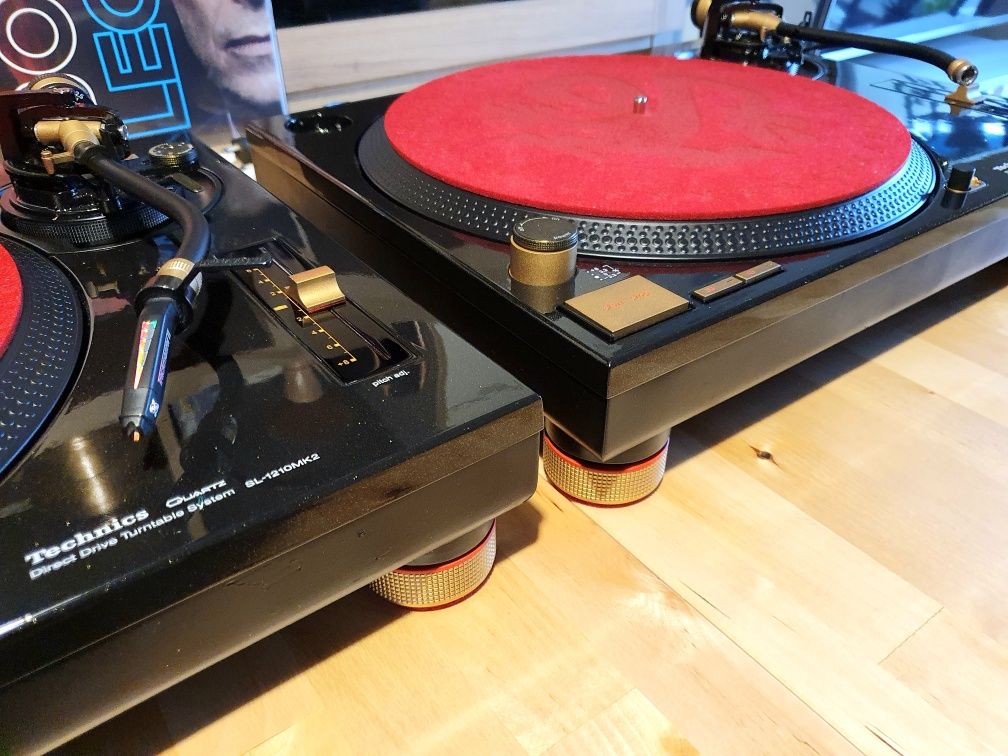 Technics SL-1200 Mk2 - totalmente renovados!