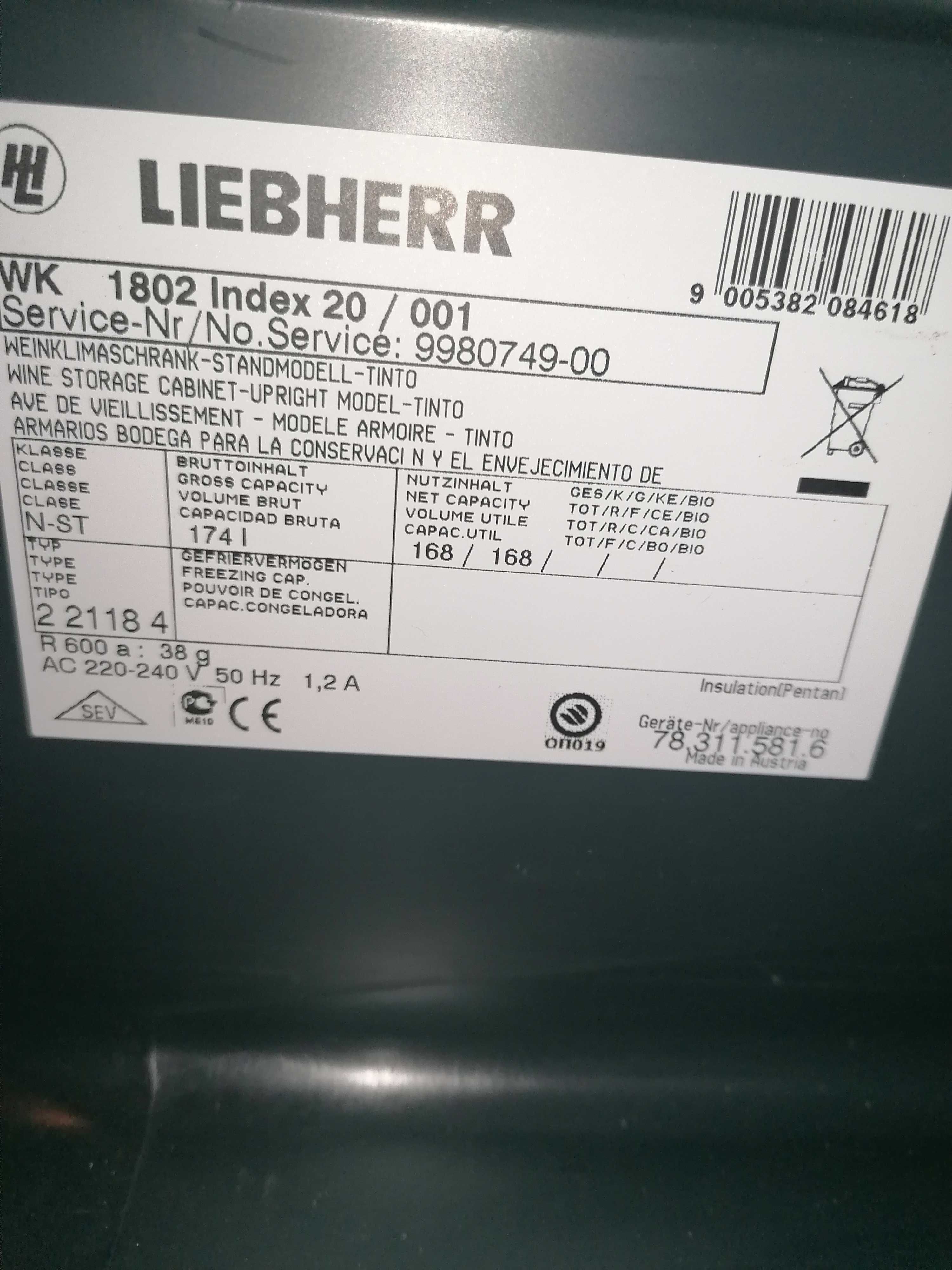 Chłodziarka do win LIEBHERR Vinothek