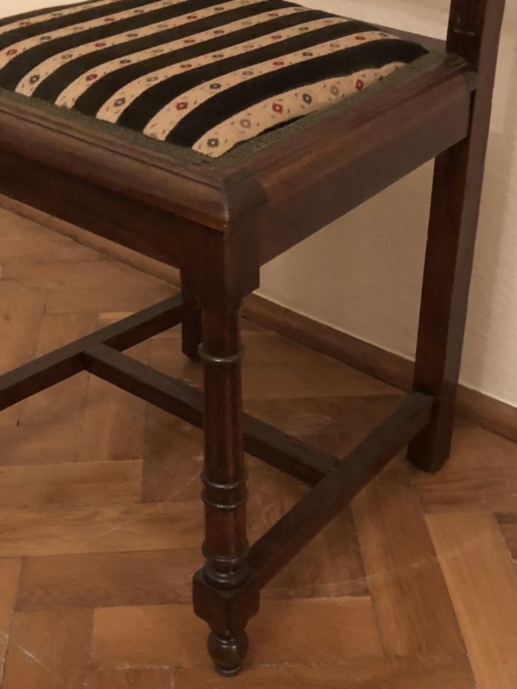 Drewniane krzesło do zabytkowe wnętrza antyk eklektyk do biurka