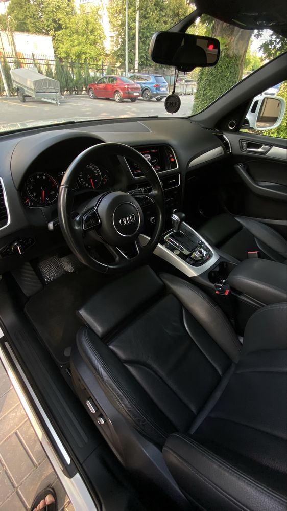 Audi Q5 2016 (2017) S-Line Premium Plus