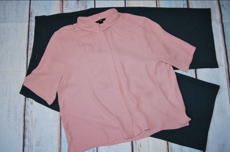 Airy H&M shirt, size 42 XL