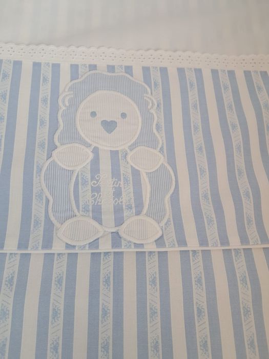 Łóżeczko - kołyska dla niemowlaka