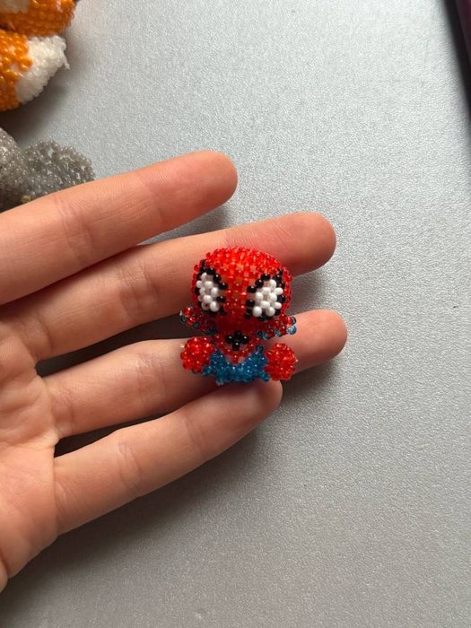 Вироби з бісеру,ТОРГ Є