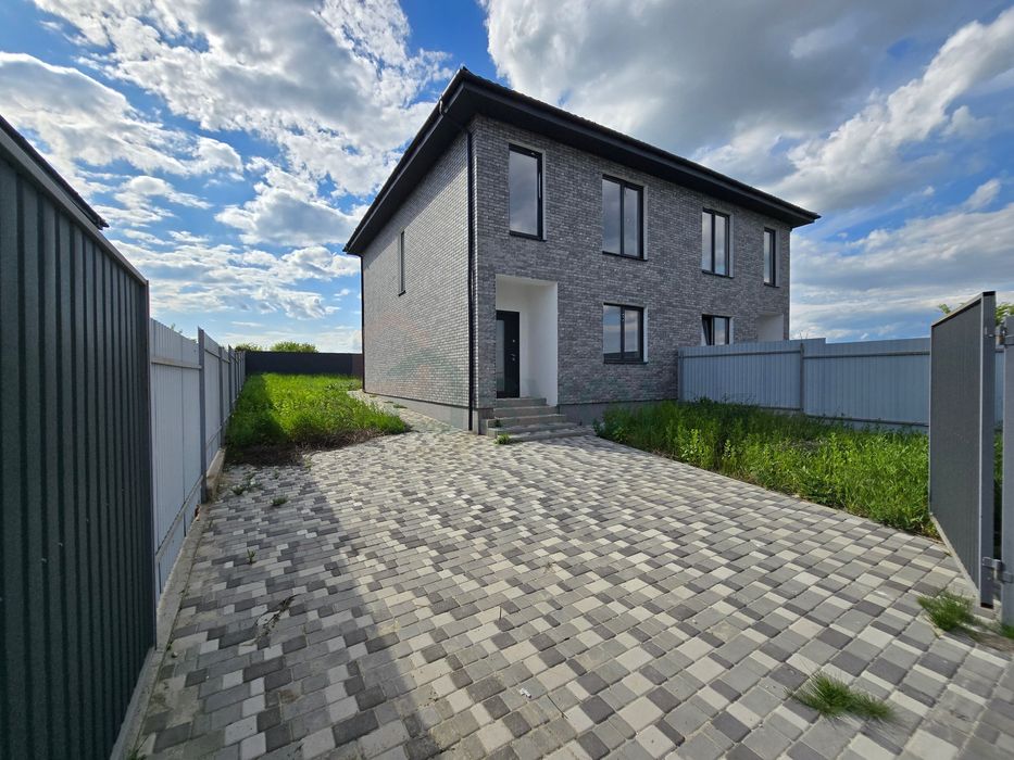 Готовий дуплекс з чистовим наповненням і теплою підлогою! 3 сотки !