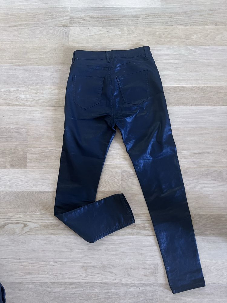 Woskowane spodnie H&M