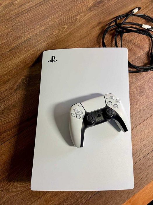 Sony Playstation 5 Digital Edition с дисководом 825GB