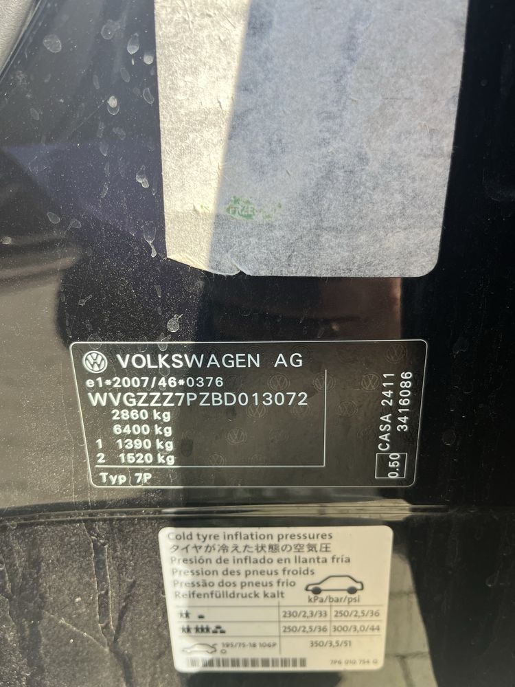 Piekny Touareg 7p