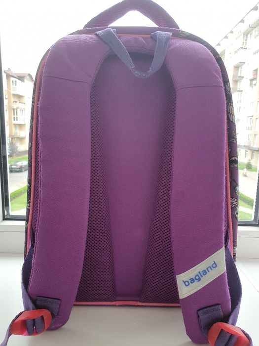 Рюкзак для дівчини