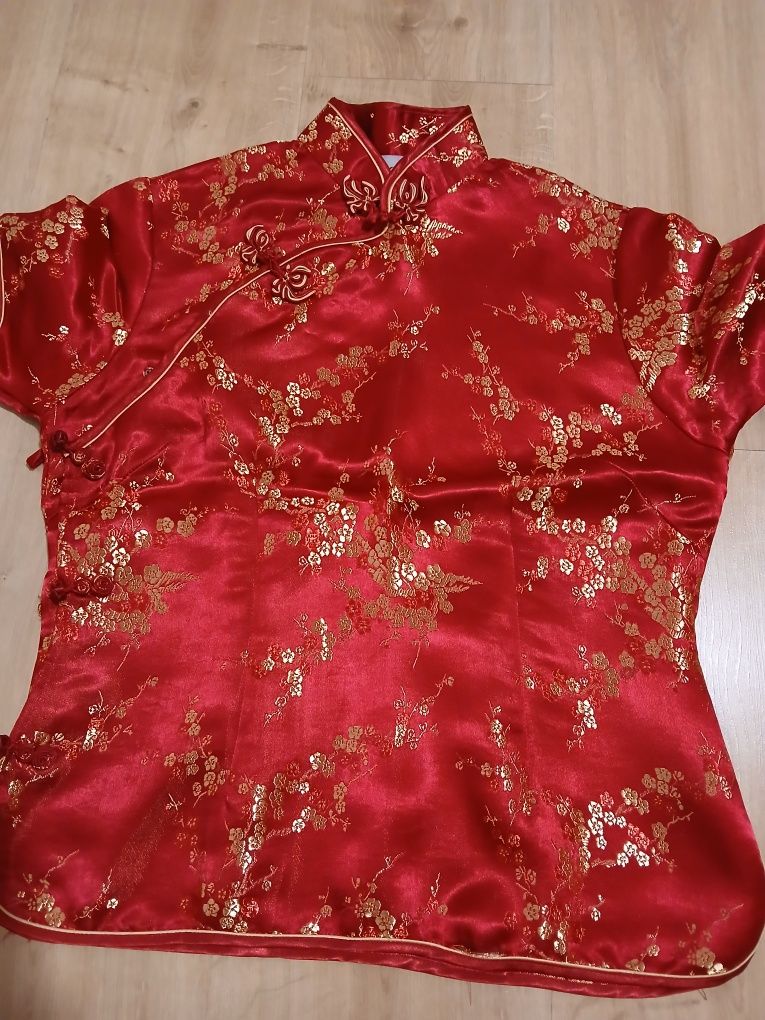 Camisa de Seda Vermelha com Dourado