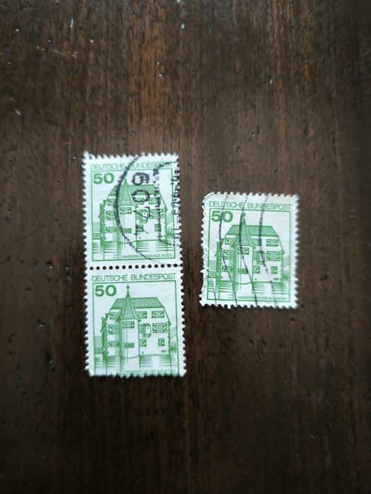 Selos (centenas de selos de vários valores)