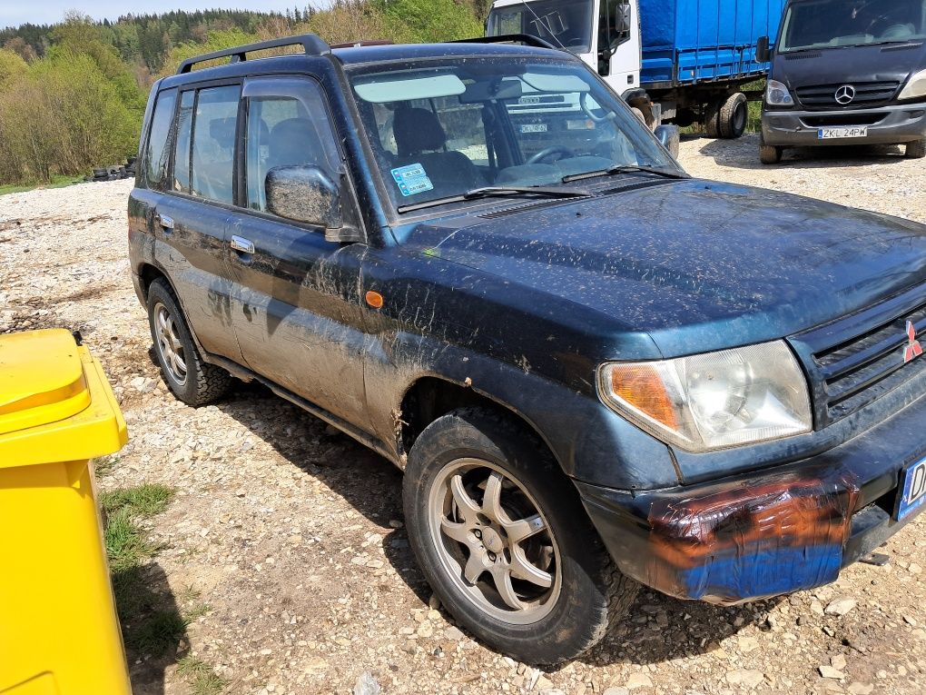 Mitsubishi Pajero pinin 1.8b