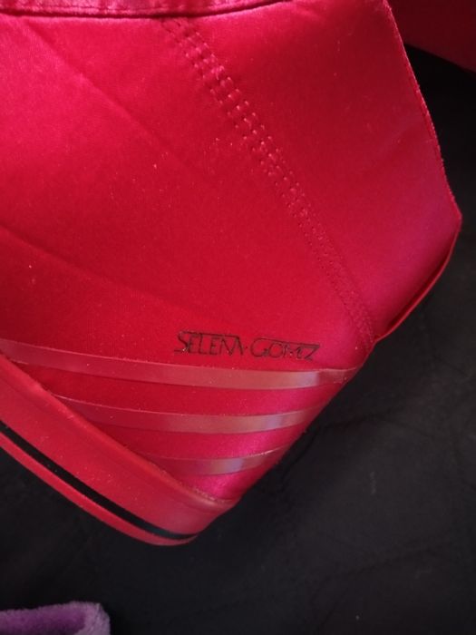 Adidas neo label Selena Gomez 40