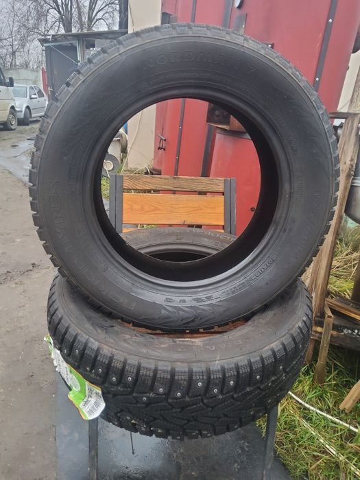 Покрышки nokian NORDMAN7 195/60 R15 новые шипованые