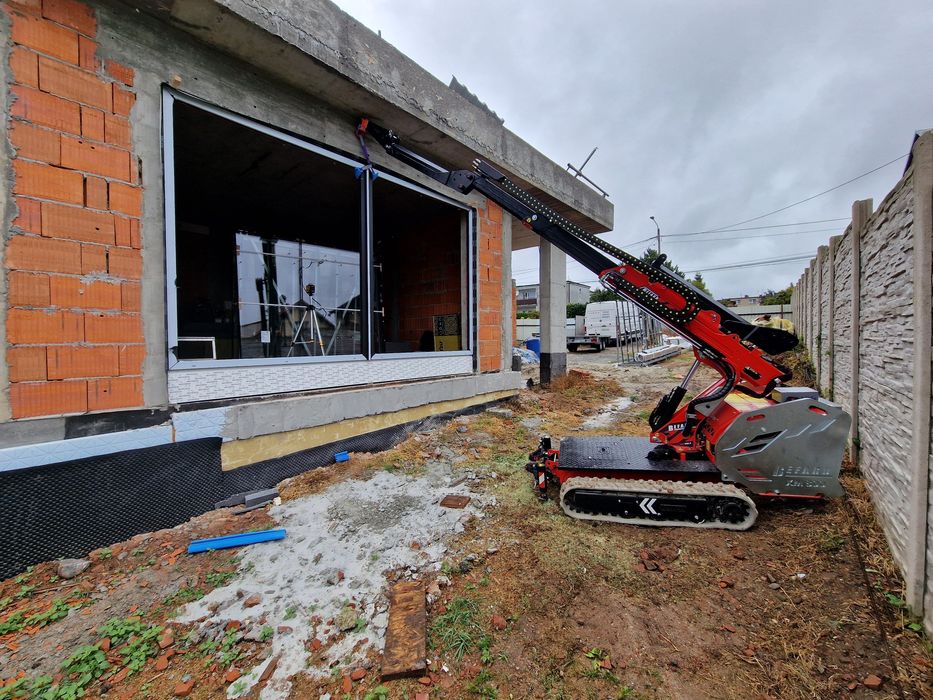 Mini żuraw/manipulator do szklenia okien,fasad wynajem jekko maeda bg