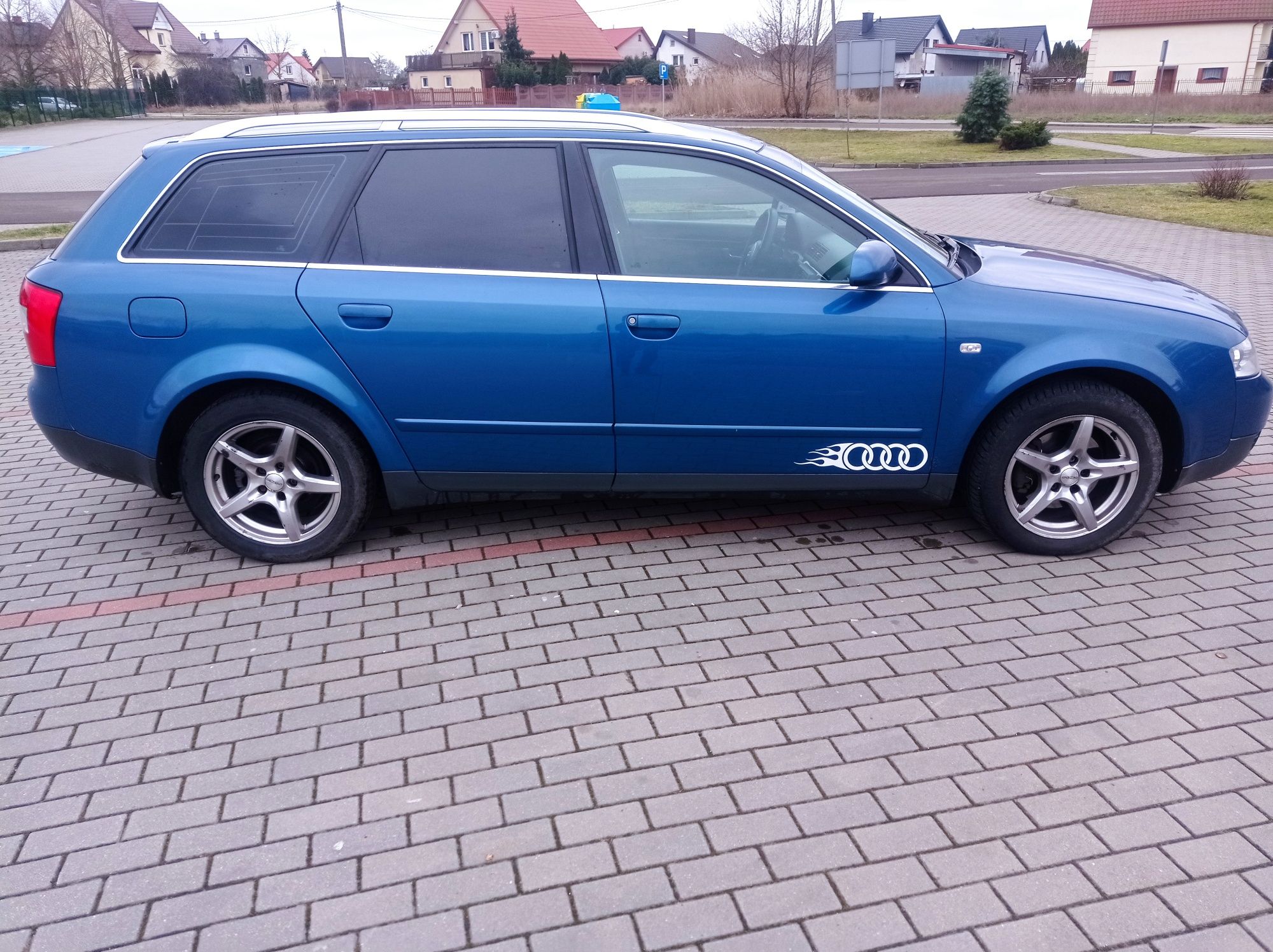 Audi a4 1,9 TDI 2003r zarejestrowana zamiana na vito mla