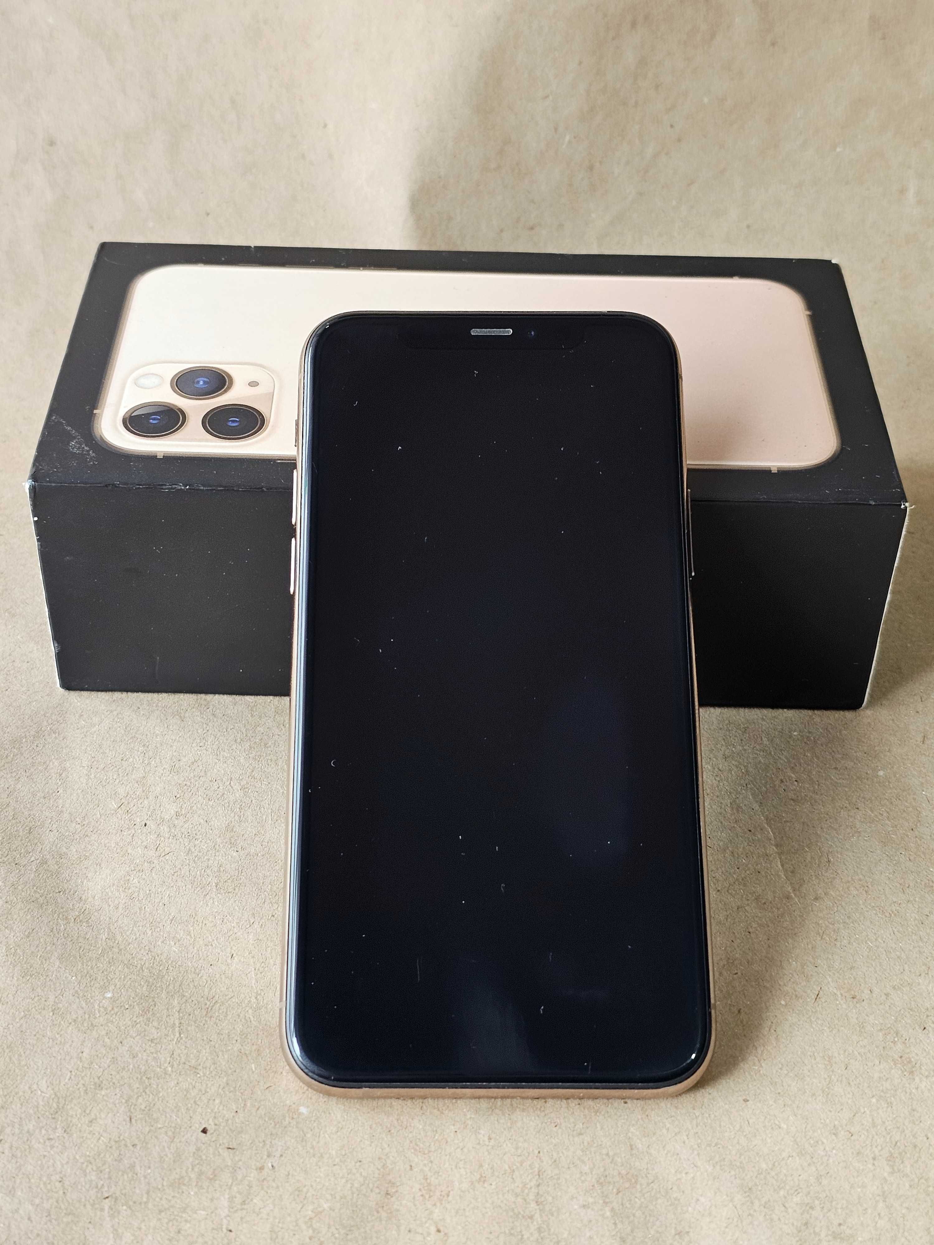 Iphone 11Pro 256gb. Bateria 63%. Muito bom. Tudo de origem. Gold.