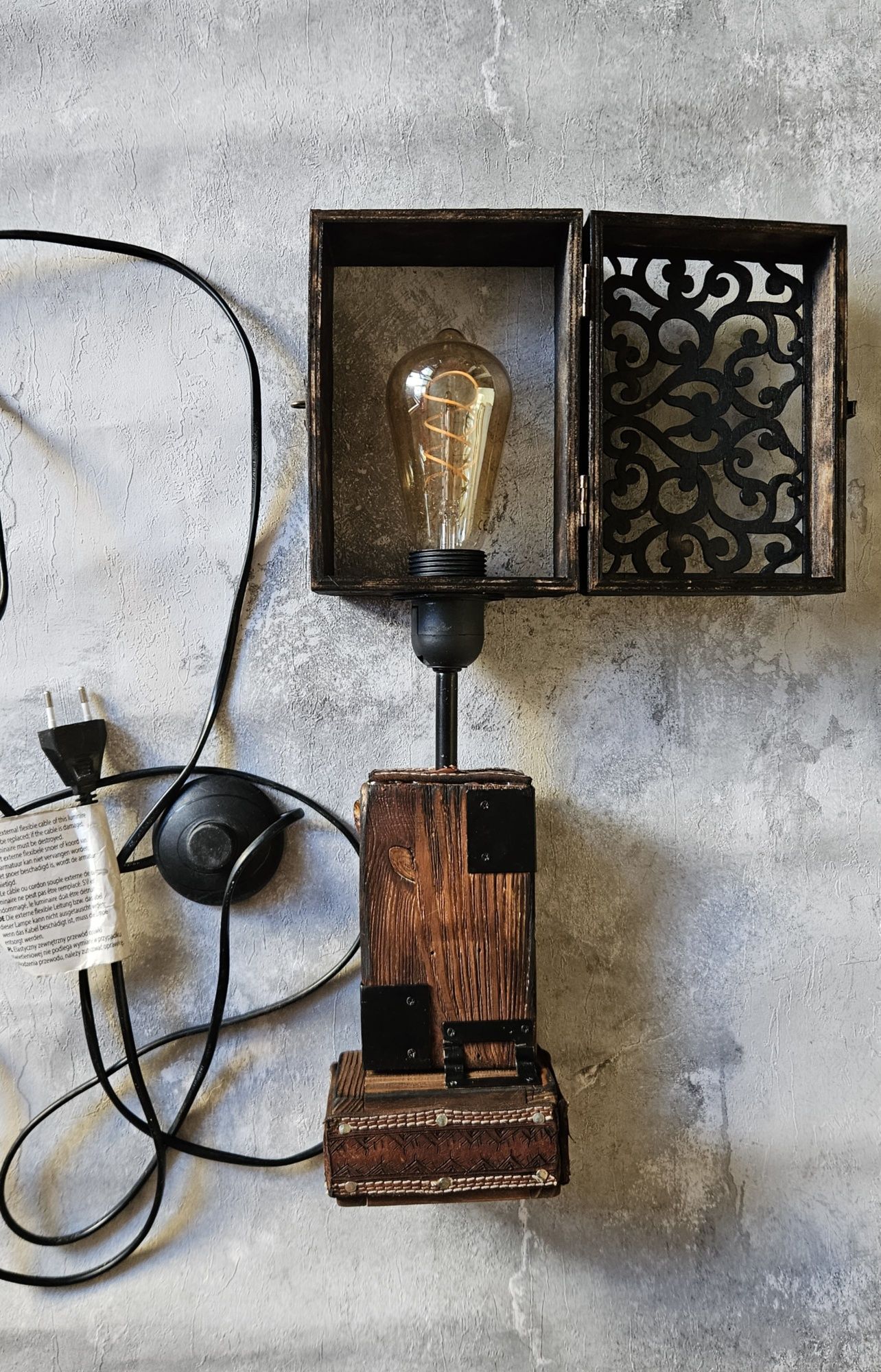 Unikat ażurowa lampka z drewna vintage Industrial loft żarówka ozdobna