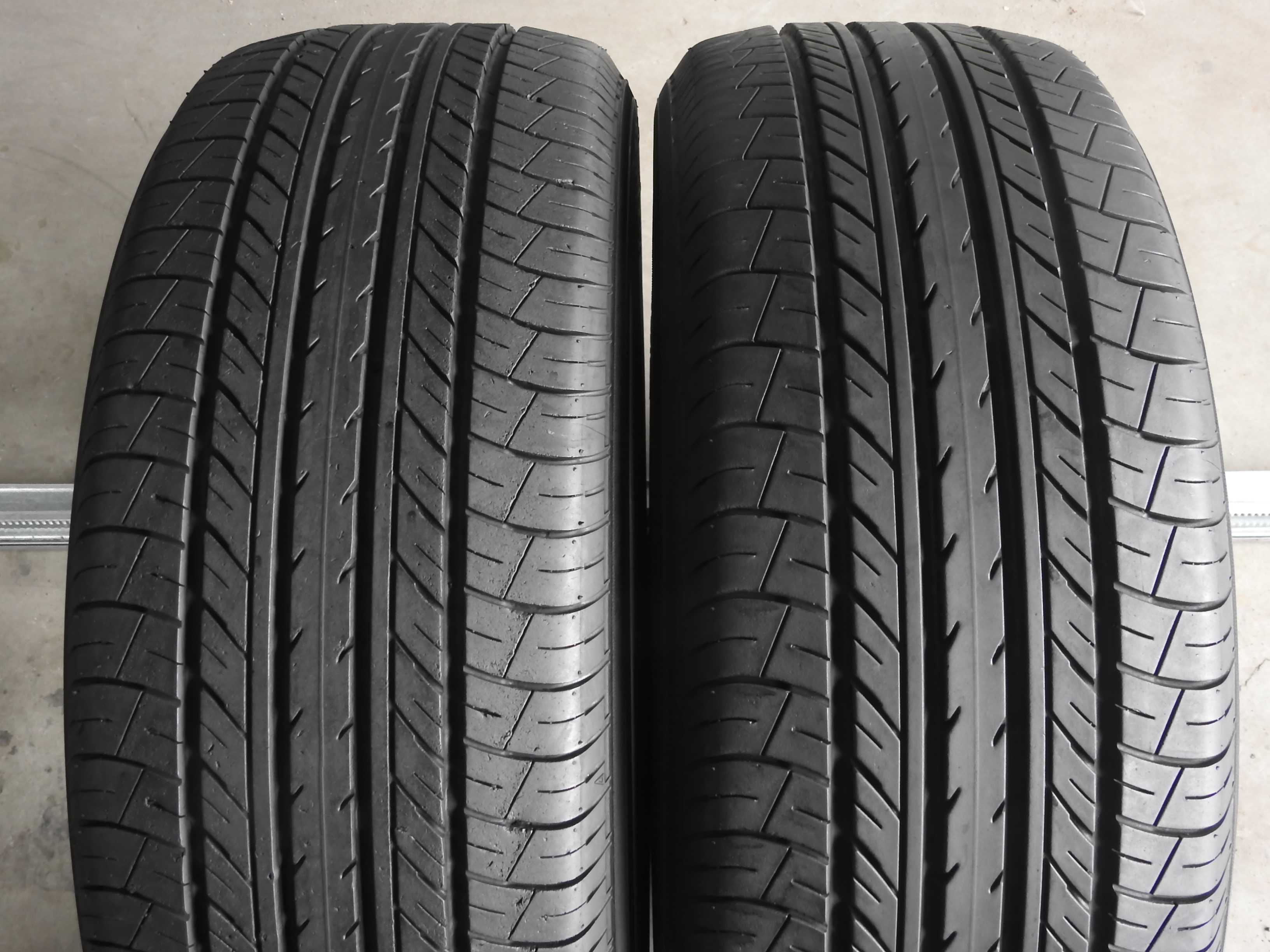 2xYokohama Bluearth 225/55R18 98H 2x7,5mm 2018r