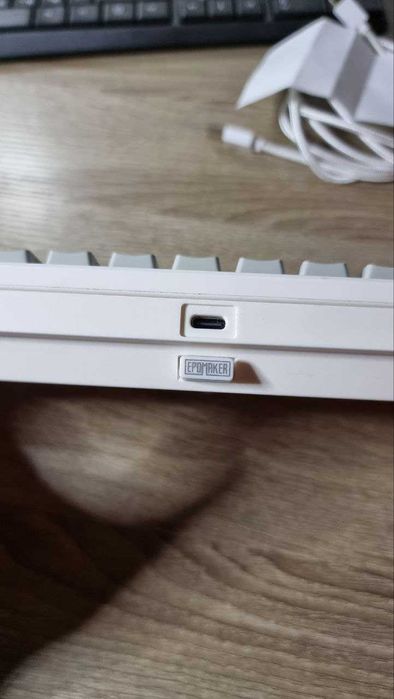 Клавиатура Epomaker Shadow-X RGB Mechanical Switch Hot-Swap